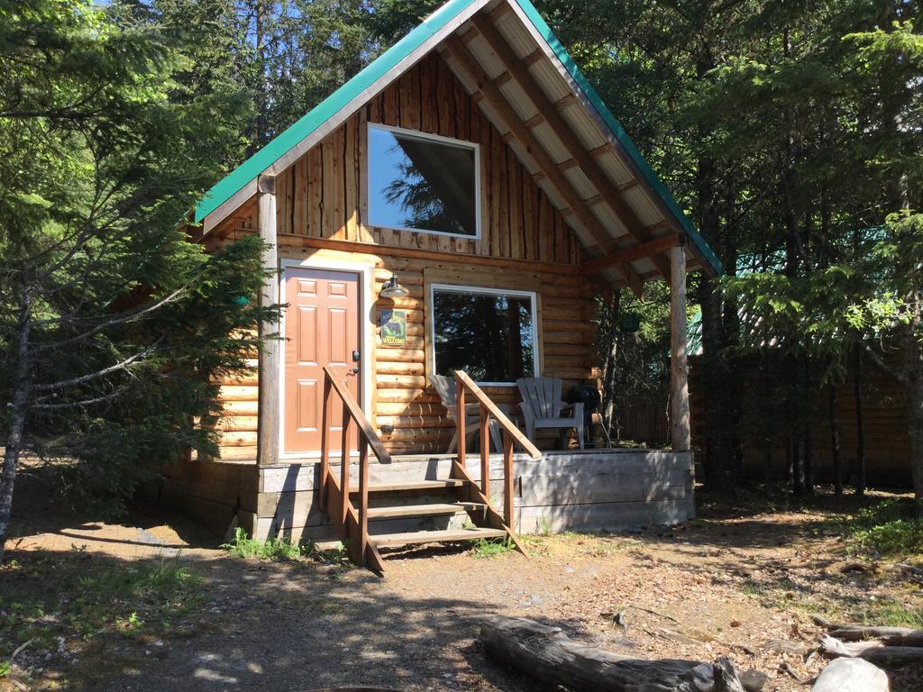 Renfro'S Lakeside Retreat Primrose Exterior photo
